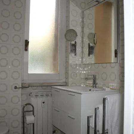 Altido Castagneto A Apartment
